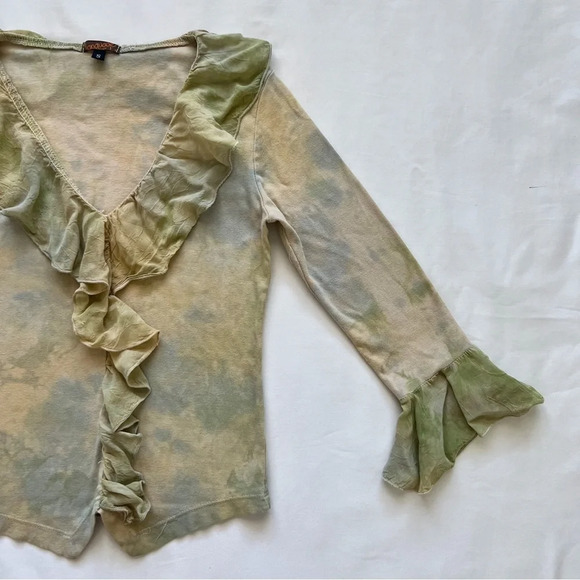 Vintage 90’s Frilly Trumpet Sleeve Top - Picture 2 of 7